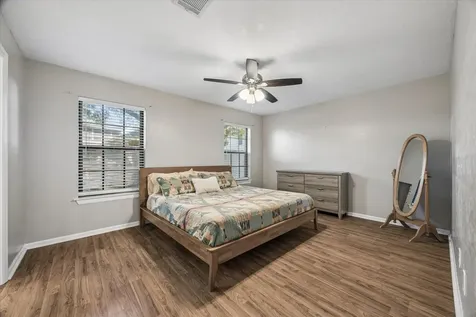 6915 Redwood Falls Drive Pasadena TX 77505