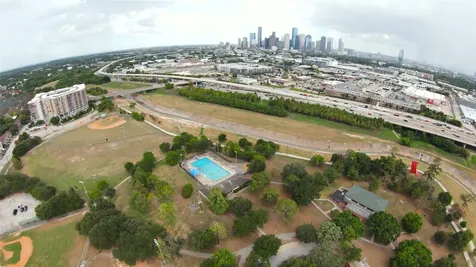 2313 Forester Street Houston TX 77007