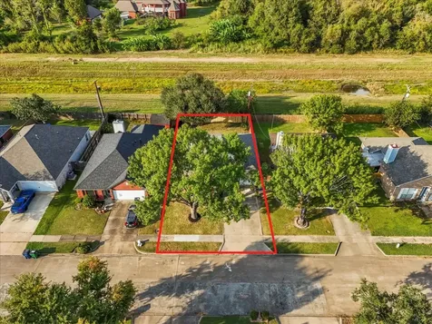 617 Prairie Lane Angleton TX 77515