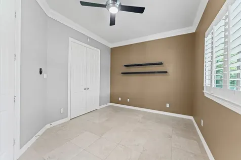 2906 Royal Oaks Green Houston TX 77082
