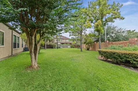 2906 Royal Oaks Green Houston TX 77082