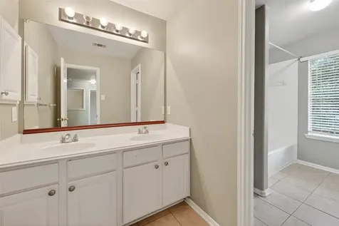 16639 Village View Trail Sugar Land TX 77498