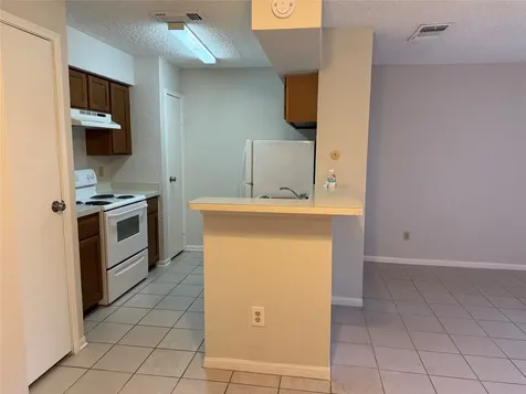 2120 El Paseo Street 801 Houston TX 77054