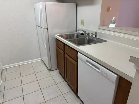 2120 El Paseo Street 801 Houston TX 77054