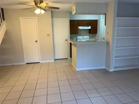 2120 El Paseo Street 801 Houston TX 77054