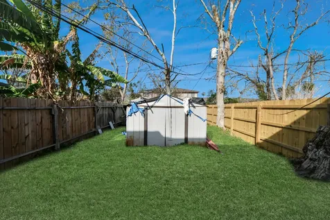 5106 Ingomar Way Houston TX 77053