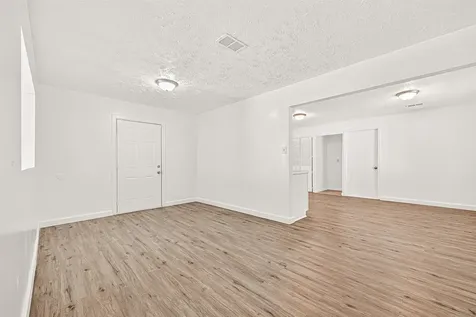14205 Stoneshire Street Houston TX 77060