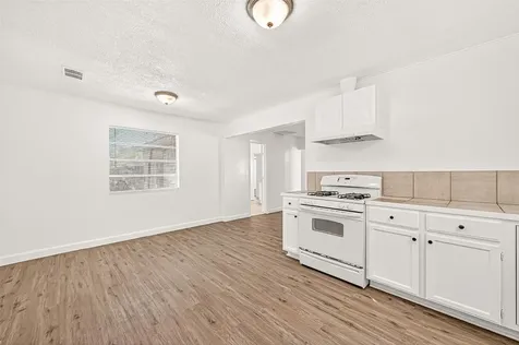 14205 Stoneshire Street Houston TX 77060