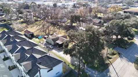 40 Dipping Lane Houston TX 77076