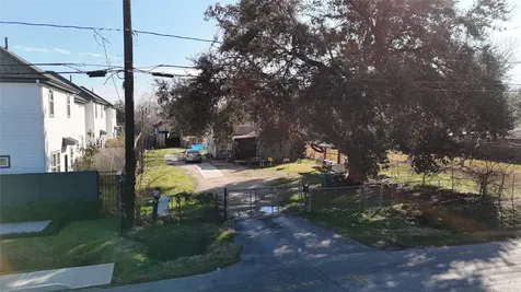 40 Dipping Lane Houston TX 77076