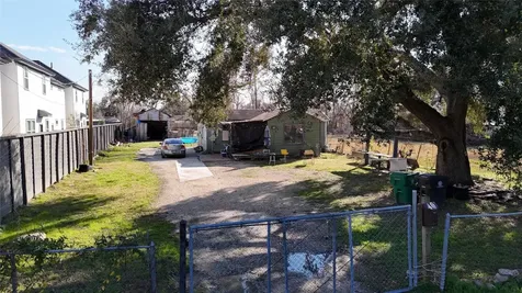 40 Dipping Lane Houston TX 77076