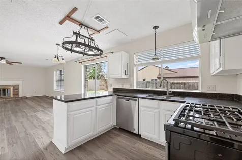 3102 Lakefield Way Sugar Land TX 77479