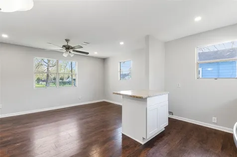 986 Dewalt Street Houston TX 77088