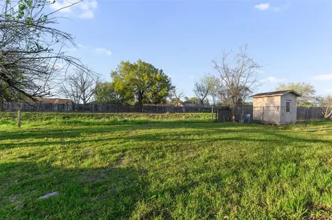 986 Dewalt Street Houston TX 77088