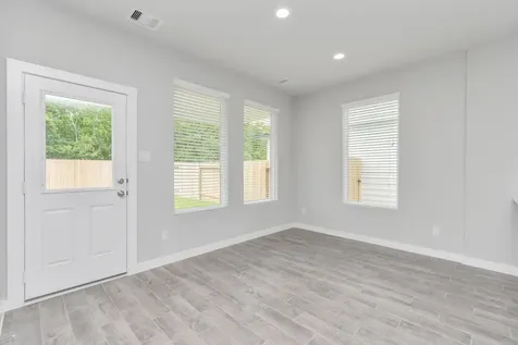 18538 Athena Flower Drive Fresno TX 77545