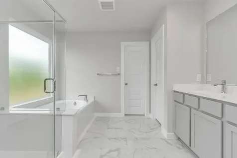 18538 Athena Flower Drive Fresno TX 77545