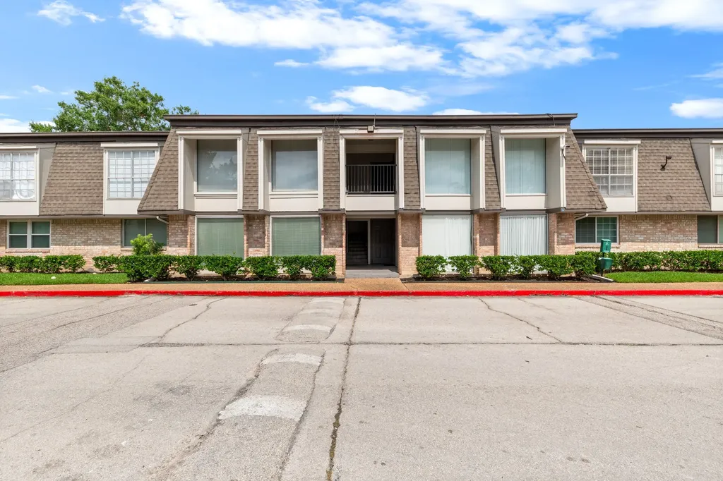 12633 Memorial Drive 170 Houston TX 77024
