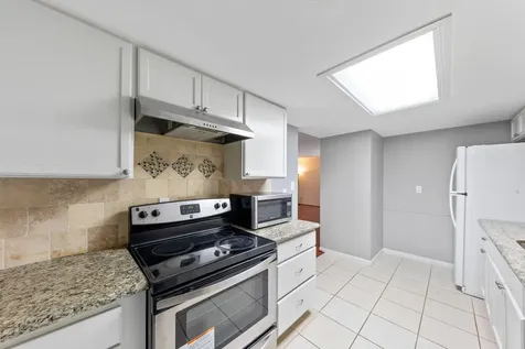12633 Memorial Drive 170 Houston TX 77024