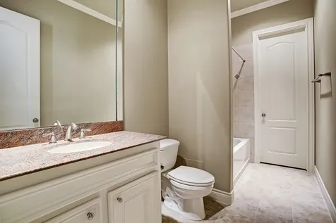 4013 Bellefontaine Street C Houston TX 77025