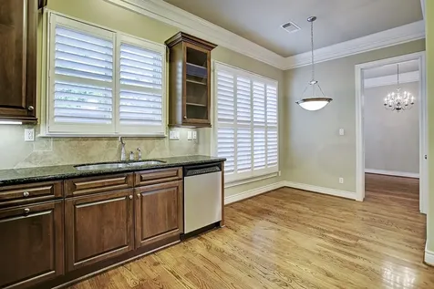4013 Bellefontaine Street C Houston TX 77025