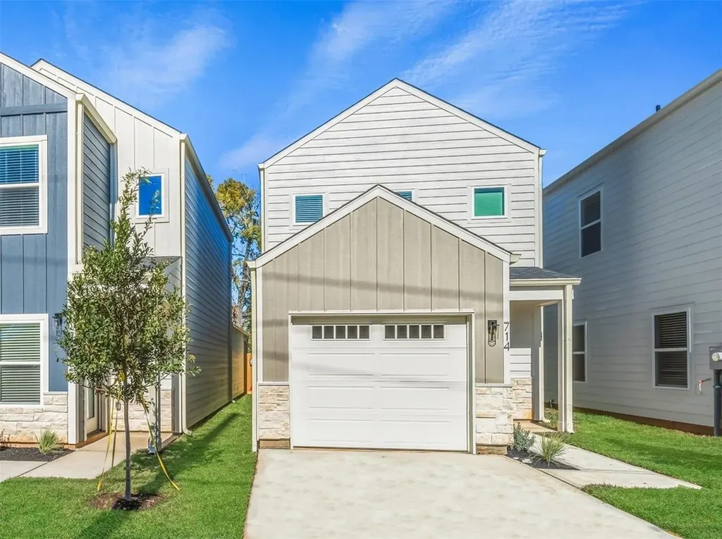 714 West Dallas Street Conroe TX 77301
