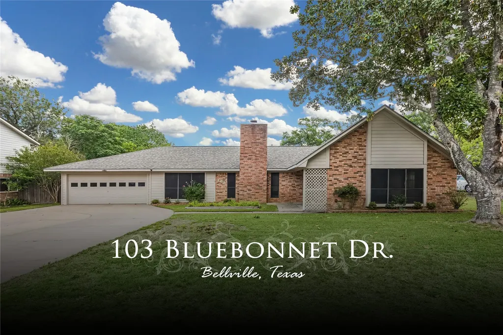 103 Bluebonnet Drive Bellville TX 77418