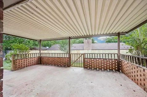 103 Bluebonnet Drive Bellville TX 77418