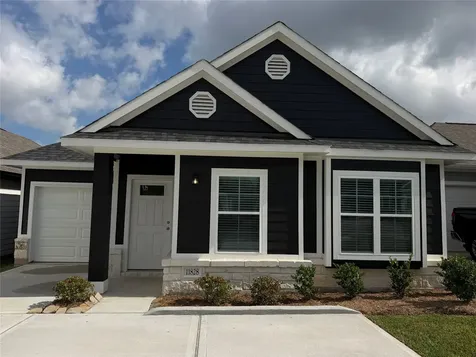 11828 East Gate Drive Willis TX 77318