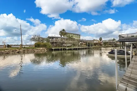114 Bayou Vista Drive Hitchcock TX 77563