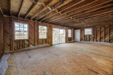114 Bayou Vista Drive Hitchcock TX 77563