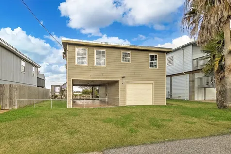 114 Bayou Vista Drive Hitchcock TX 77563