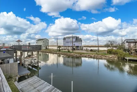 114 Bayou Vista Drive Hitchcock TX 77563