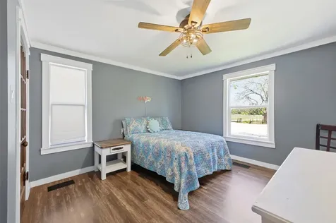 1903 Tigerpoint Road Brenham TX 77833