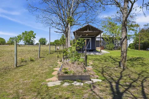 1903 Tigerpoint Road Brenham TX 77833