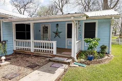 169 Pecan Cove Livingston TX 77351