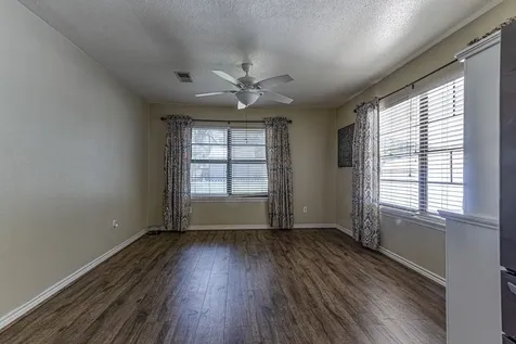 169 Pecan Cove Livingston TX 77351