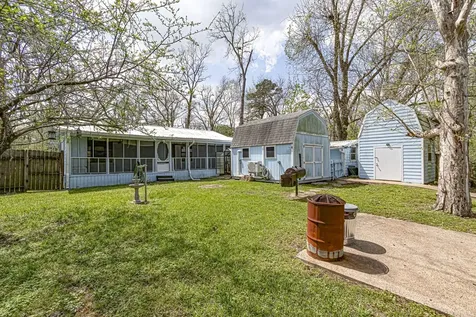169 Pecan Cove Livingston TX 77351