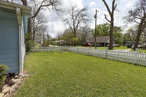 169 Pecan Cove Livingston TX 77351