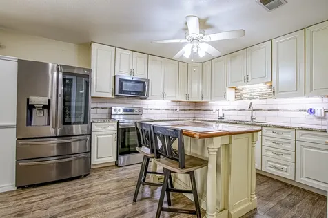 169 Pecan Cove Livingston TX 77351