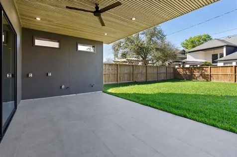 1226 Du Barry Lane Houston TX 77018