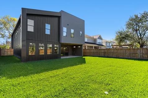 1226 Du Barry Lane Houston TX 77018