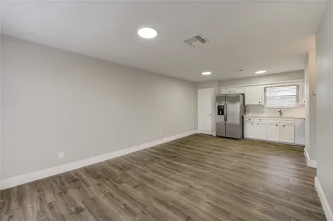 6603 1/2 Narcissus Street Houston TX 77087