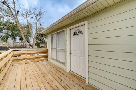 6603 1/2 Narcissus Street Houston TX 77087