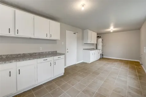 6603 1/2 Narcissus Street Houston TX 77087
