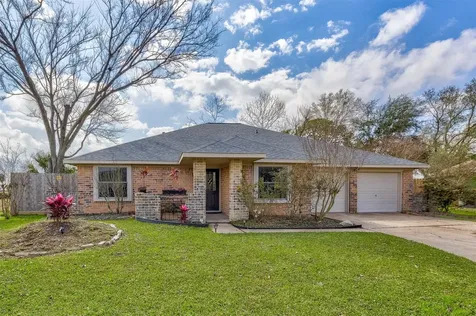 4602 Iroquois Drive Pasadena TX 77504