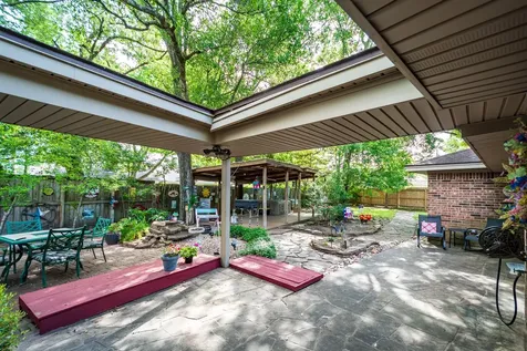 206 Mariner Court Crosby TX 77532