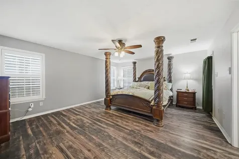1152 Mcnutt Road Franklin TX 77856