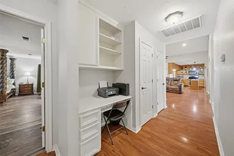 1152 Mcnutt Road Franklin TX 77856