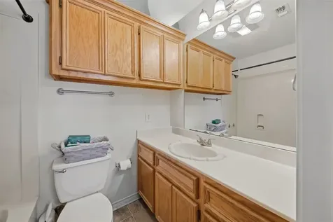 1152 Mcnutt Road Franklin TX 77856