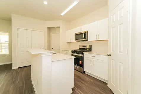 5566 Latta Plantation Drive Katy TX 77449